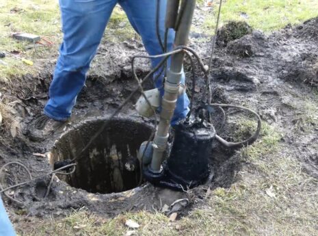 Sewage Pump - Greater Houston Septic Tank & Sewer Experts