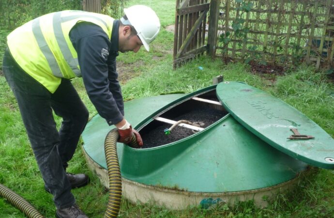 Septic tank emptying cost - Greater Houston Septic Tank & Sewer Experts Septic tank emptying cost - Greater Houston Septic Tank & Sewer Experts