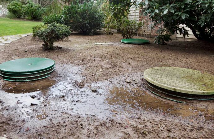 Septic tank leaking - Greater Houston Septic Tank & Sewer Experts