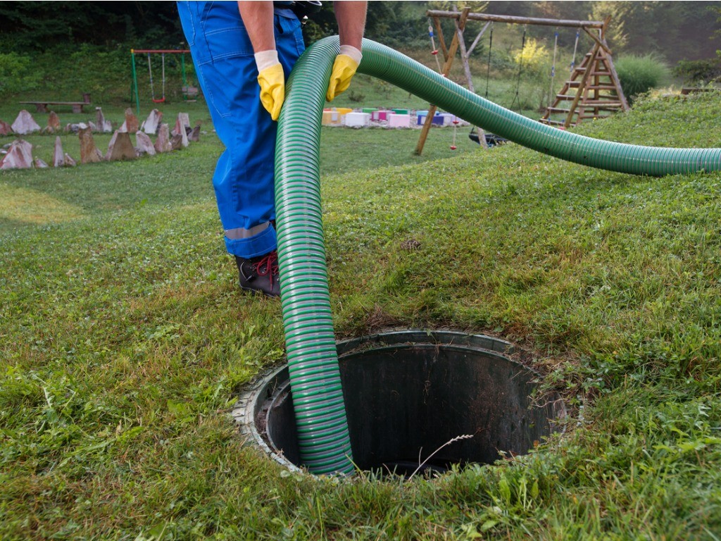 Septic tank maintenance costs - Greater Houston Septic Tank & Sewer Experts
