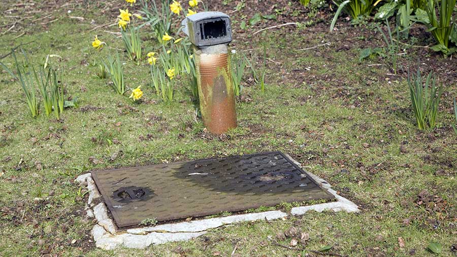 Septic tank vent - Greater Houston Septic Tank & Sewer Experts