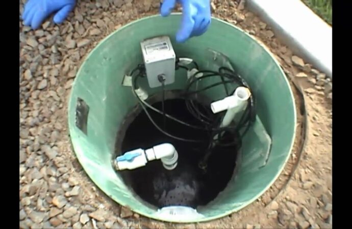 Septic tank with pump - Greater Houston Septic Tank & Sewer Experts