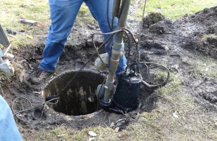 Sewage Pump near me - Greater Houston Septic Tank & Sewer Experts